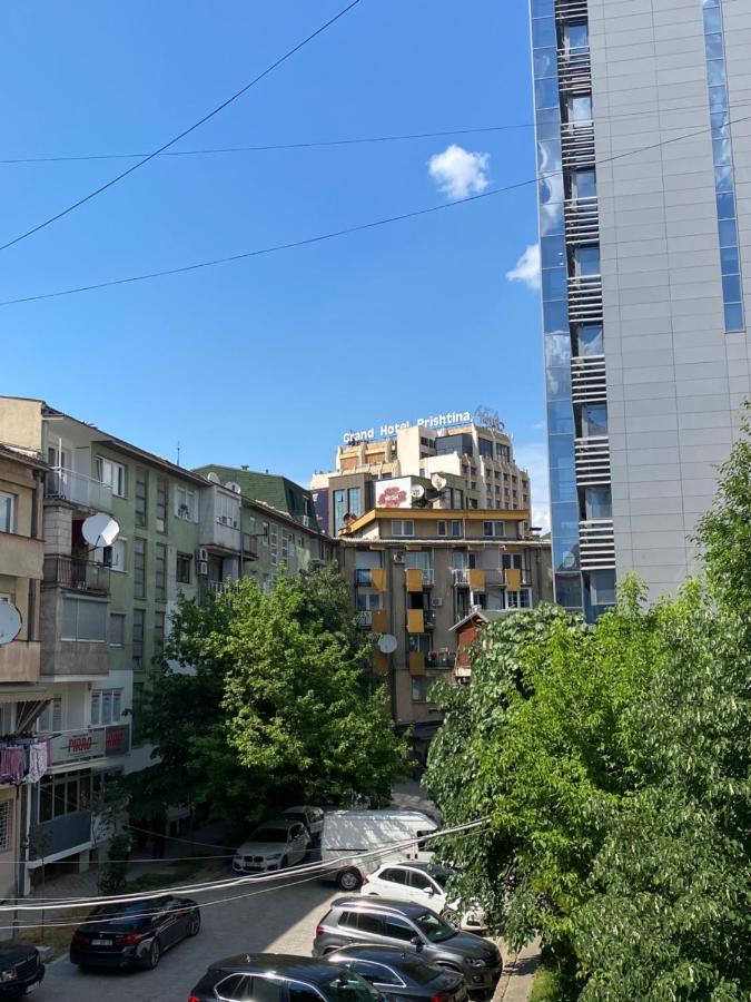Hotspot Apartments - City Center Pristina Exterior foto